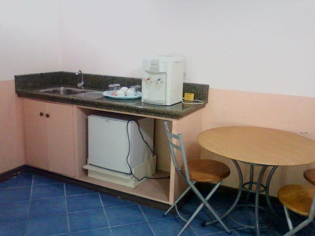 Oyo 765 Ibay Zion Hotel Baguio City Værelse billede