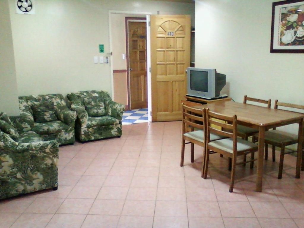 Oyo 765 Ibay Zion Hotel Baguio City Værelse billede