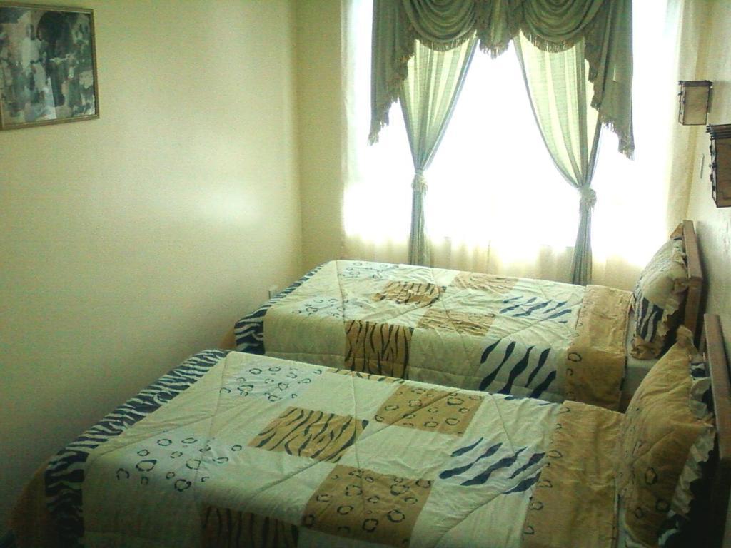 Oyo 765 Ibay Zion Hotel Baguio City Værelse billede